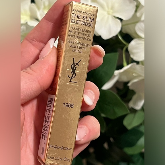 YSL • THE SLIM VELVET RADICAL - 1966 ROUGE LIBRE • NIB - Picture 2 of 8